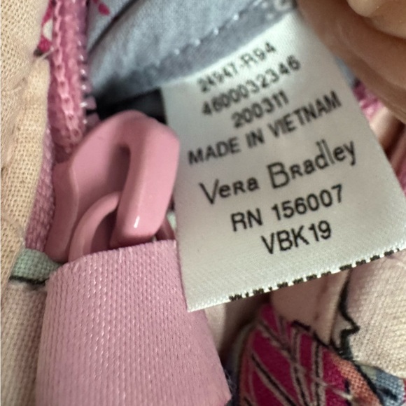👜 Vera Bradley Mini Sling Backpack – Felicity Paisley Pink – NWOT - Picture 3 of 11
